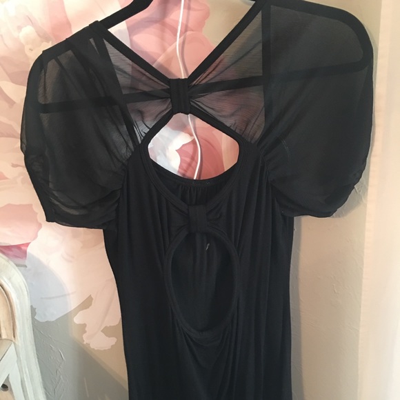 Guess Top - Picture 2 of 2